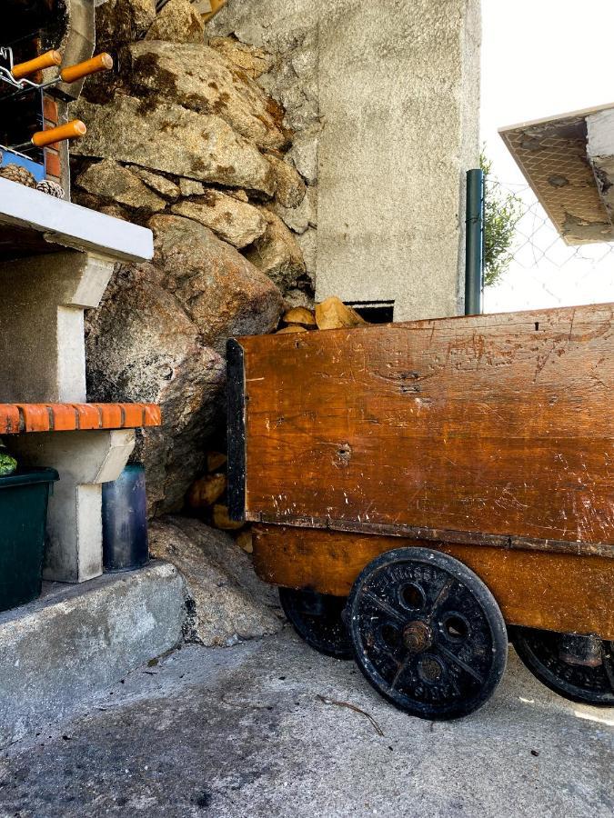 Encosta Do Sol Apartman Canas de Senhorim Kültér fotó