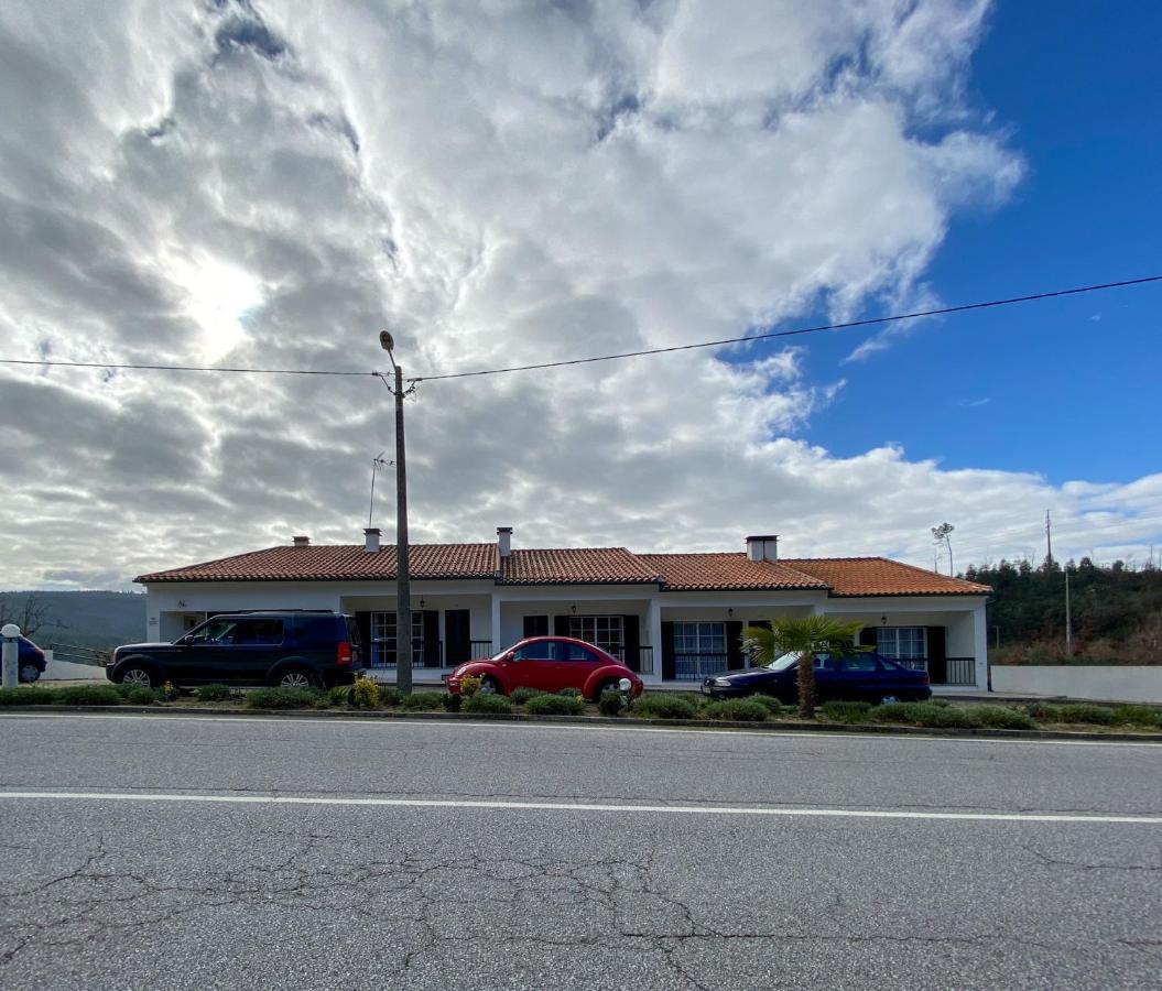 Encosta Do Sol Apartman Canas de Senhorim Kültér fotó