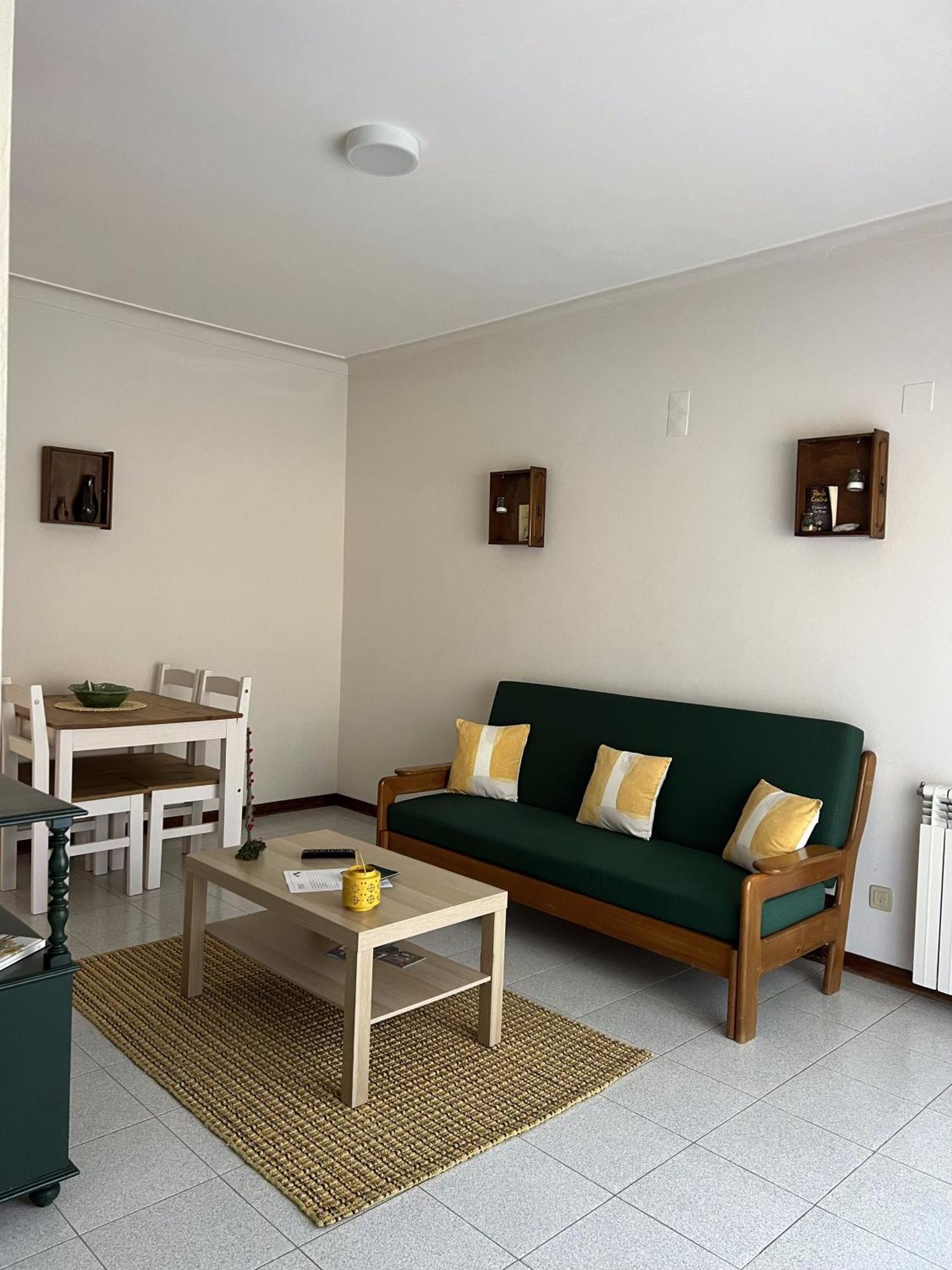 Encosta Do Sol Apartman Canas de Senhorim Kültér fotó
